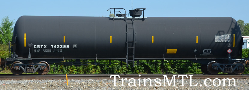 Car/wagon CBTX742399 right side / coté droit